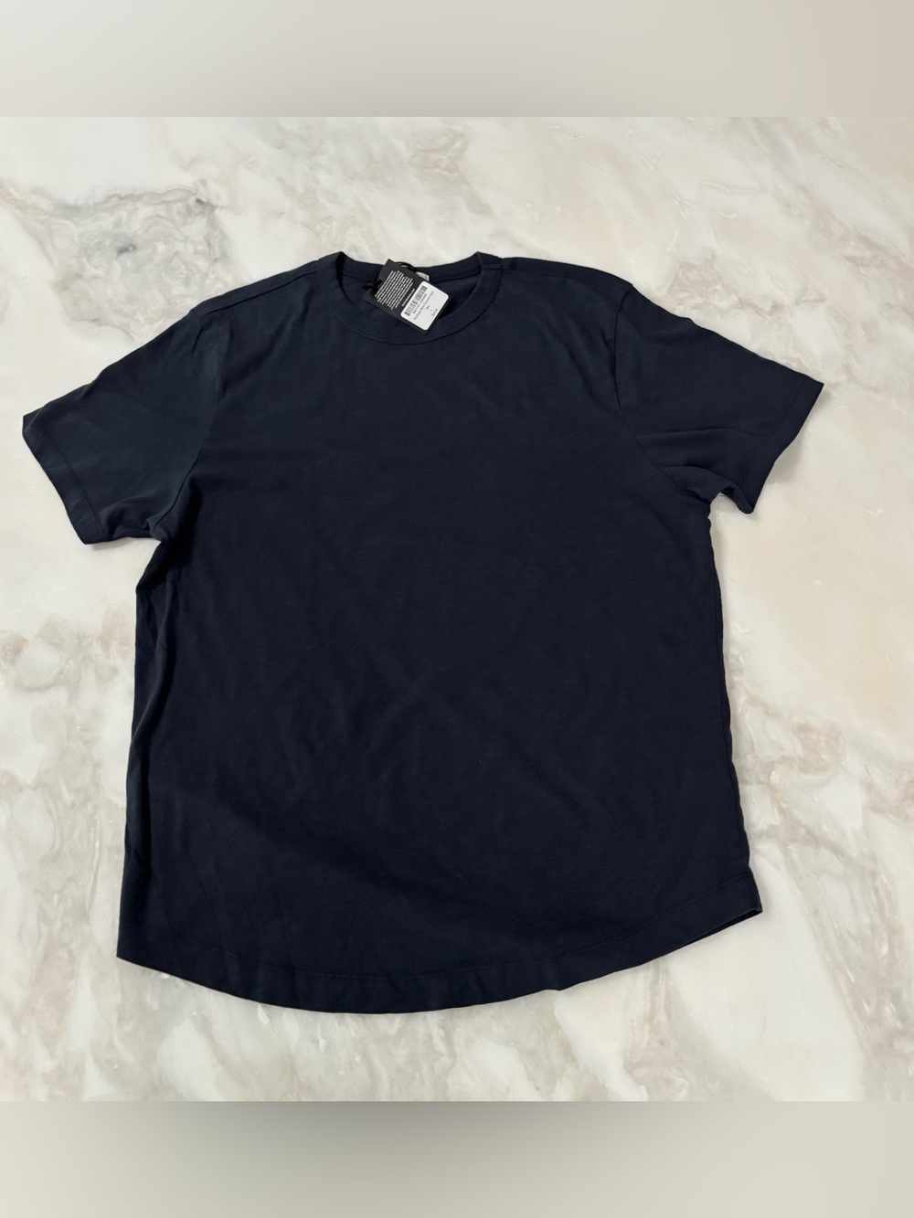 Buck Mason Men’s Curve Hem Tee Size Large Midnight Blue New